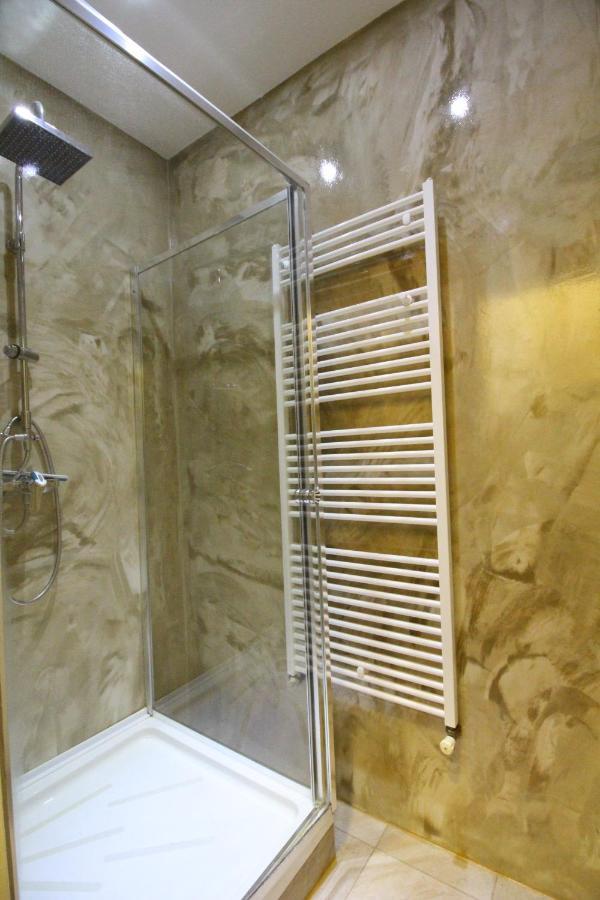 Private Quad Bedroom With Bathroom Rf3 Bécs Kültér fotó